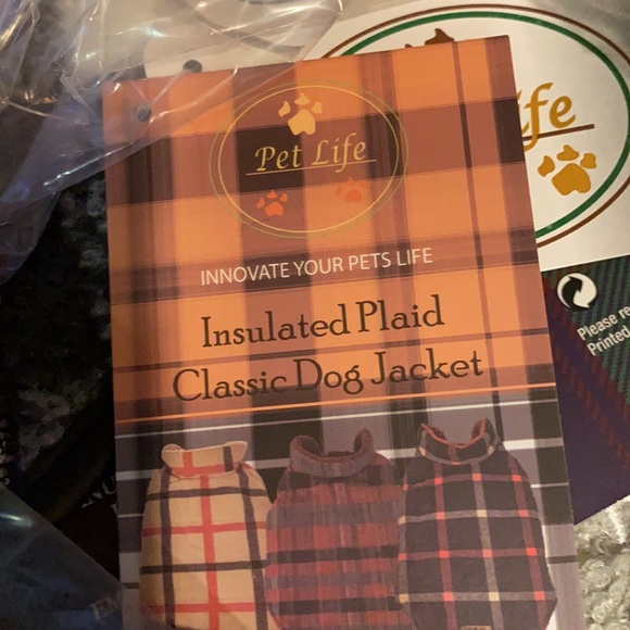 Pet Life Black Boxer Classical Plaid Insulated Dog Coat - Black - Picture 8 of 9